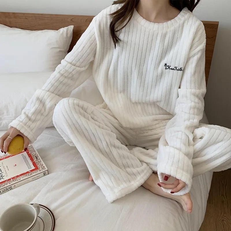 Autumn Winter Women's Korean Fashion Temperament Coral Fleece Warm Pajamas Set Thick Plus Velvet Sweet Comfortable Breathable Casual Homewear